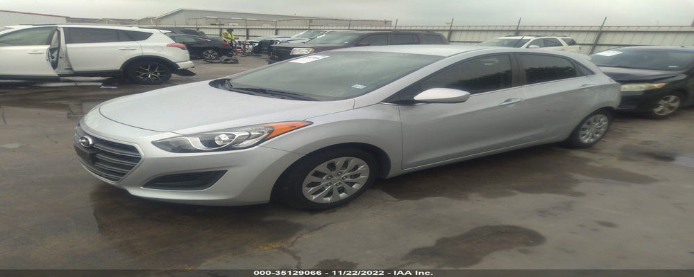 KMHD35LH4HU380354 2017 HYUNDAI ELANTRA GT photo no. 2