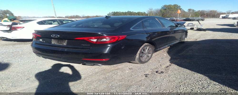 5NPE34AF7FH053216 2015 HYUNDAI SONATA photo no. 4