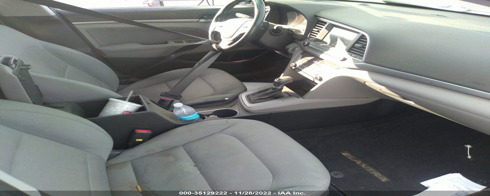 KMHD84LF0HU152099 2017 HYUNDAI ELANTRA photo no. 5