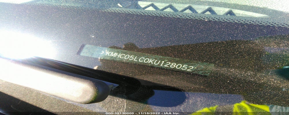 KMHC05LC0KU128052 2019 HYUNDAI IONIQ HYBRID photo no. 9