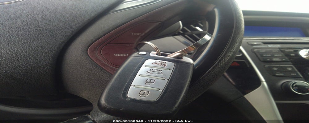 5NPEC4AB1BH274771 2011 HYUNDAI SONATA photo no. 11