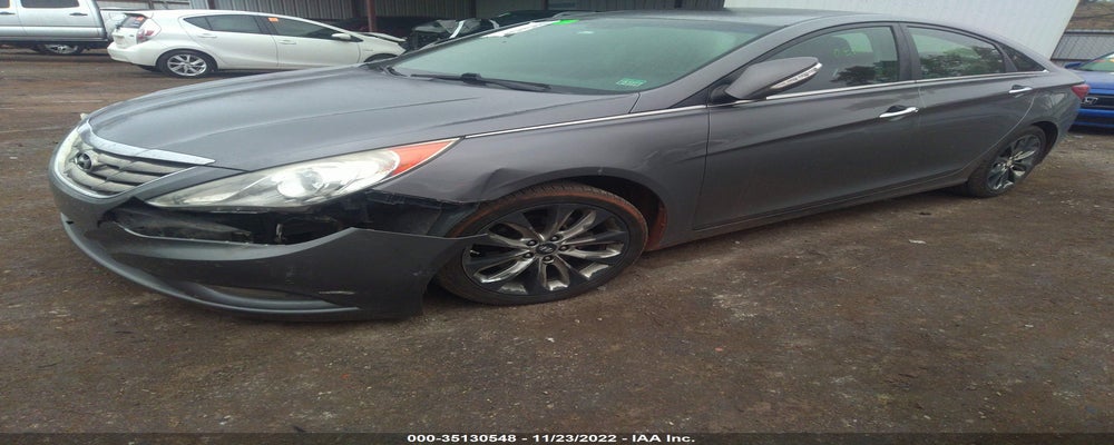 5NPEC4AB1BH274771 2011 HYUNDAI SONATA photo no. 2
