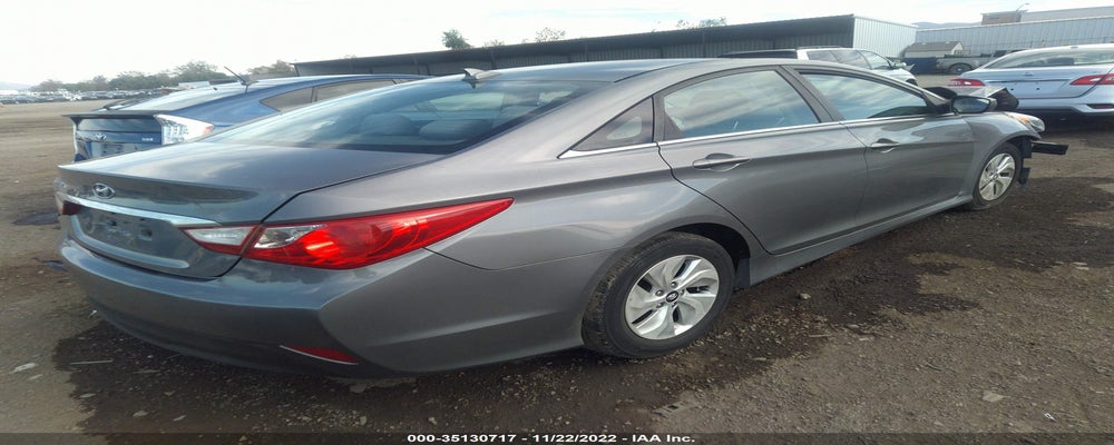 5NPEB4AC9EH828980 2014 HYUNDAI SONATA photo no. 4