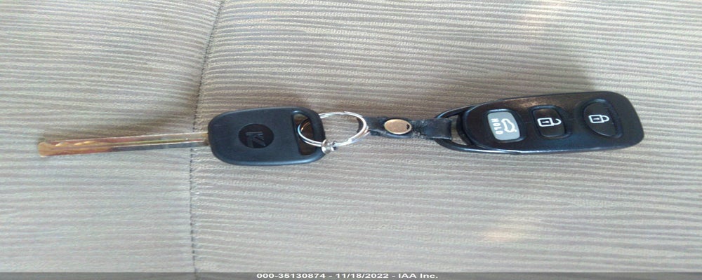 5NPEB4AC9CH371035 2012 HYUNDAI SONATA photo no. 11