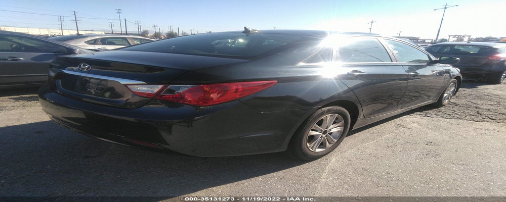 5NPEB4AC8BH074899 2011 HYUNDAI SONATA photo no. 4