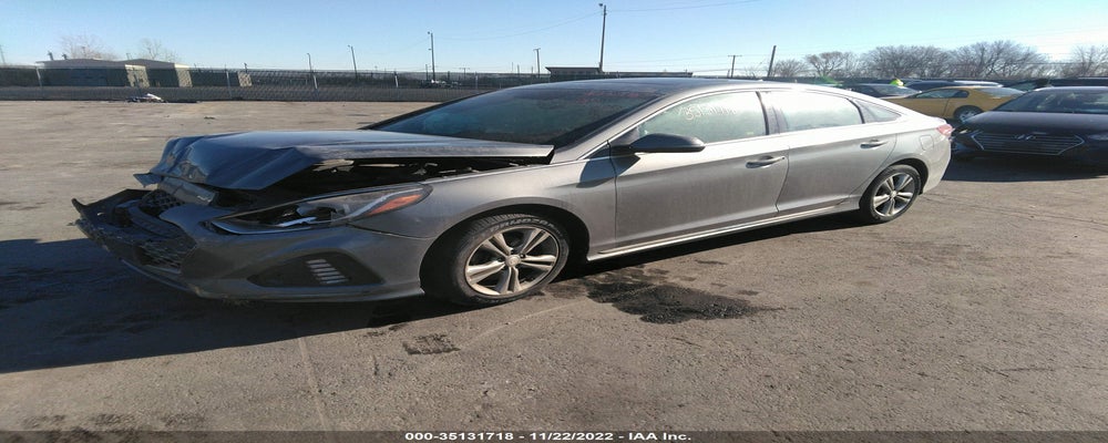 5NPE34AF8JH632126 2018 HYUNDAI SONATA photo no. 2