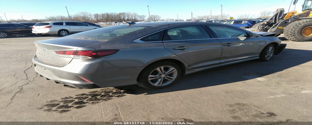 5NPE34AF8JH632126 2018 HYUNDAI SONATA photo no. 4