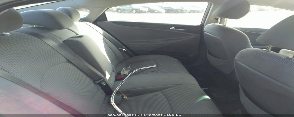 5NPEB4AC6BH250672 2011 HYUNDAI SONATA photo no. 8