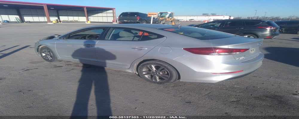 5NPD84LF6JH333213 2018 HYUNDAI ELANTRA photo no. 3