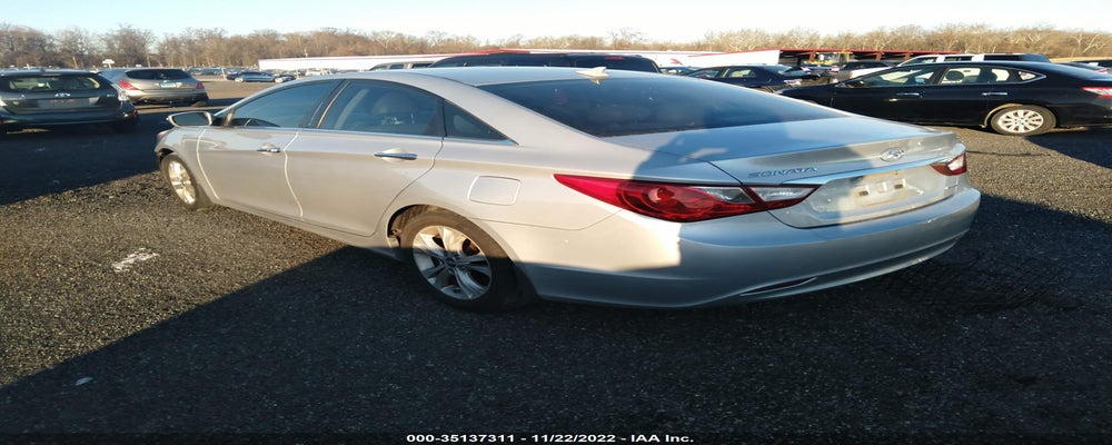 5NPEC4AC8DH529637 2013 HYUNDAI SONATA photo no. 3