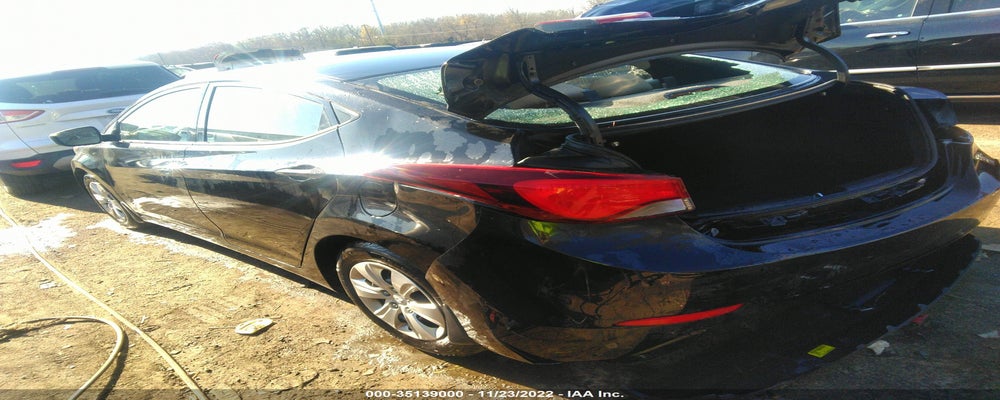 5NPDH4AE1GH756610 2016 HYUNDAI ELANTRA photo no. 3