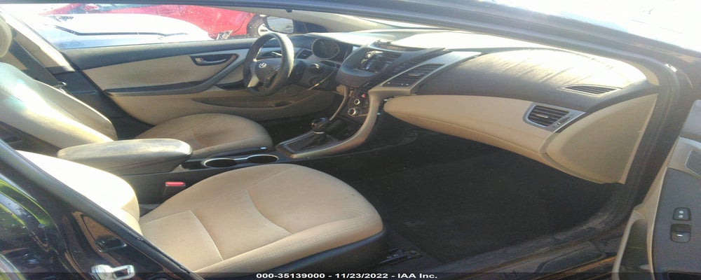 5NPDH4AE1GH756610 2016 HYUNDAI ELANTRA photo no. 5