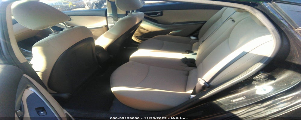5NPDH4AE1GH756610 2016 HYUNDAI ELANTRA photo no. 8