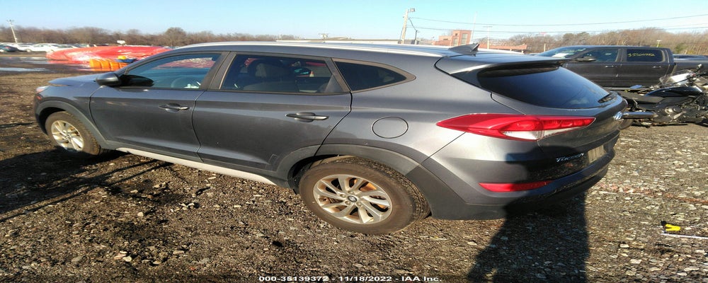 KM8J3CA41JU670337 2018 HYUNDAI TUCSON photo no. 3