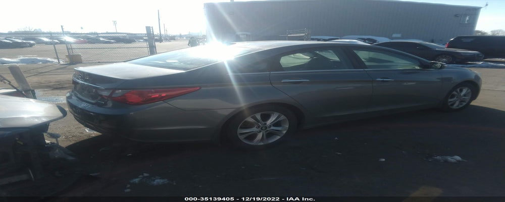 5NPEC4AC7DH575010 2013 HYUNDAI SONATA photo no. 4