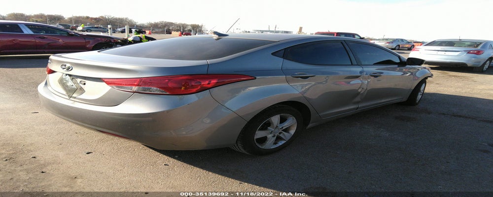 KMHDH4AE8CU262028 2012 HYUNDAI ELANTRA photo no. 4