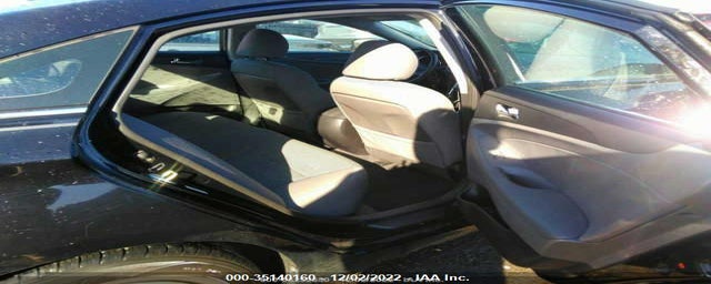 5NPEB4AC9BH128646 2011 HYUNDAI SONATA photo no. 8