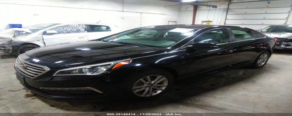 5NPE24AF2FH210377 2015 HYUNDAI SONATA photo no. 2