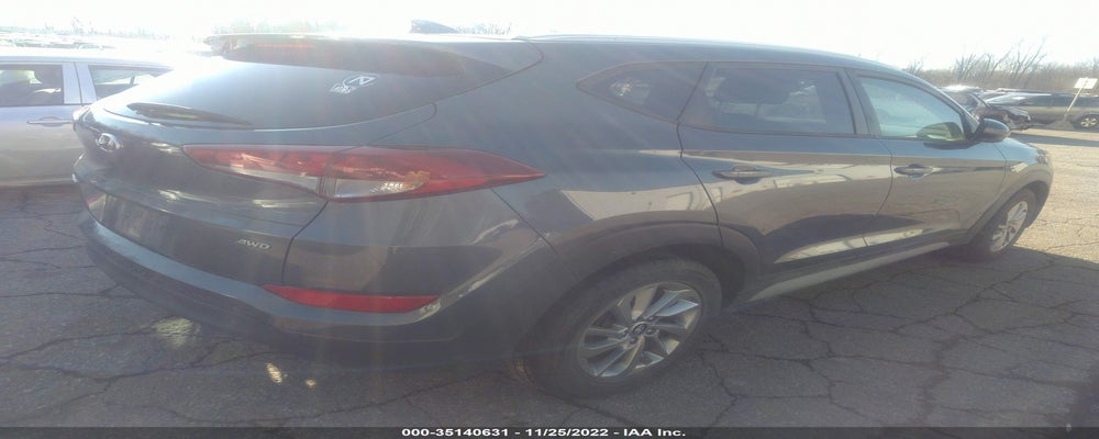KM8J3CA4XJU729935 2018 HYUNDAI TUCSON photo no. 4