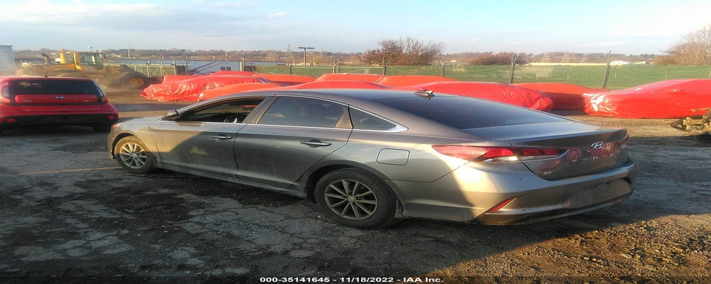 5NPE24AF0JH643432 2018 HYUNDAI SONATA photo no. 3