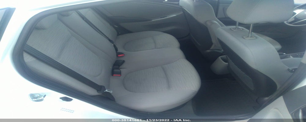 KMHCT4AE6GU063768 2016 HYUNDAI ACCENT photo no. 8