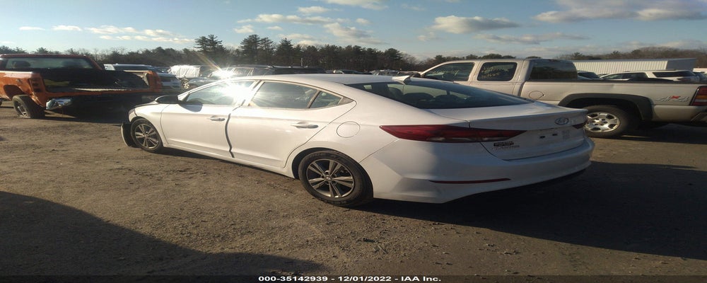 5NPD84LF6HH160691 2017 HYUNDAI ELANTRA photo no. 3