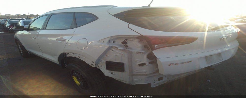 KM8J33A41HU441862 2017 HYUNDAI TUCSON photo no. 3