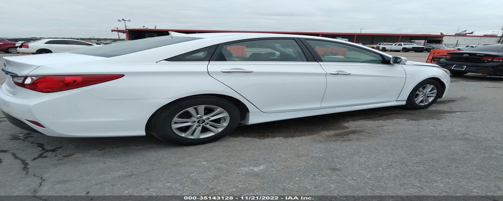 5NPEB4AC6EH834641 2014 HYUNDAI SONATA photo no. 4