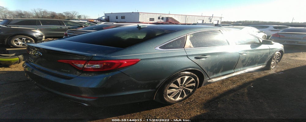 5NPE34AFXFH097260 2015 HYUNDAI SONATA photo no. 4