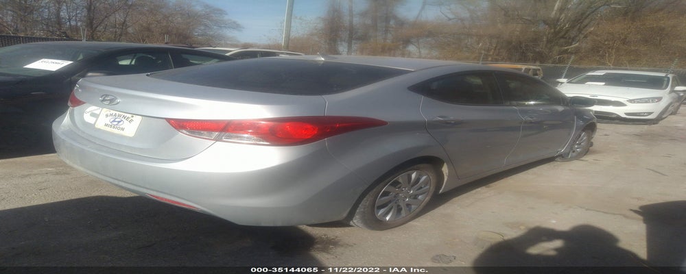5NPDH4AEXBH057307 2011 HYUNDAI ELANTRA photo no. 4
