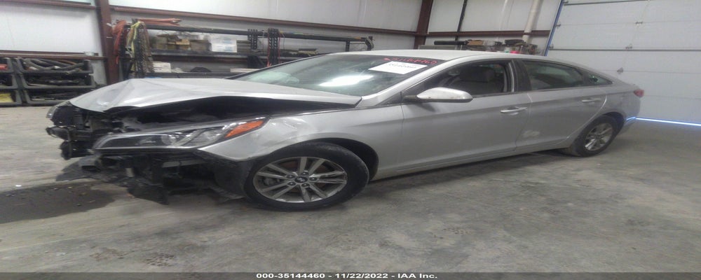 5NPE24AF1GH352916 2016 HYUNDAI SONATA photo no. 2