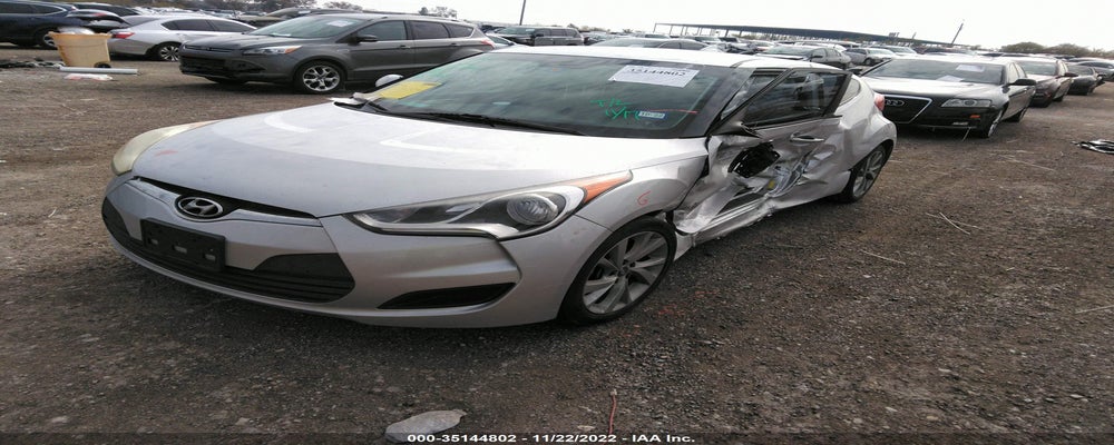 KMHTC6AD6GU273628 2016 HYUNDAI VELOSTER photo no. 2