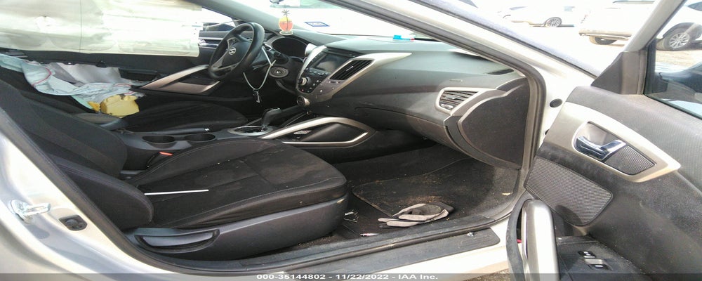 KMHTC6AD6GU273628 2016 HYUNDAI VELOSTER photo no. 5