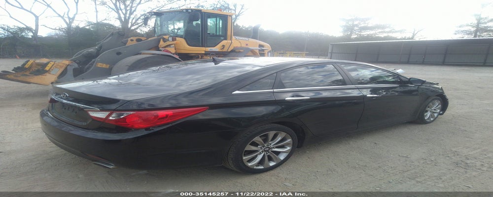 5NPEC4ACXBH056594 2011 HYUNDAI SONATA photo no. 4