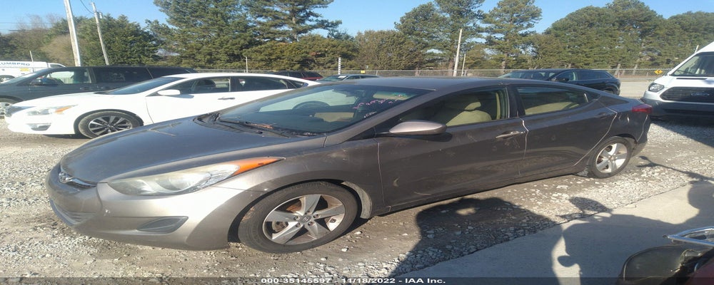 5NPDH4AE4DH355628 2013 HYUNDAI ELANTRA photo no. 2