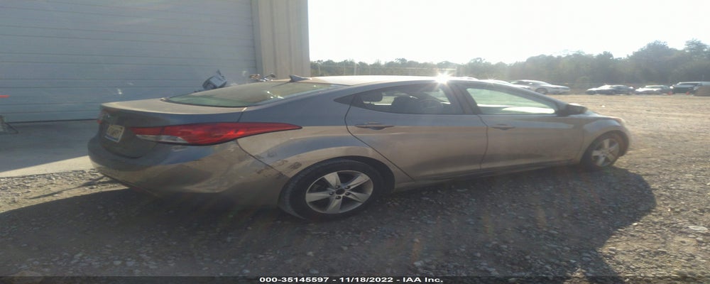 5NPDH4AE4DH355628 2013 HYUNDAI ELANTRA photo no. 4