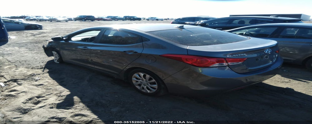 5NPDH4AE0DH186725 2013 HYUNDAI ELANTRA photo no. 3