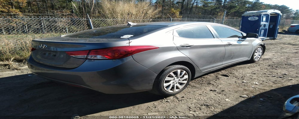 5NPDH4AE0DH186725 2013 HYUNDAI ELANTRA photo no. 4