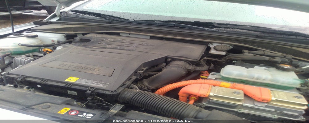 KMHC65LC9JU100358 2018 HYUNDAI IONIQ HYBRID photo no. 10