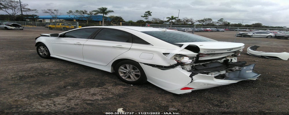 5NPEB4ACXEH861535 2014 HYUNDAI SONATA photo no. 3
