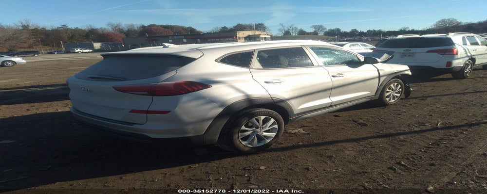 KM8J3CA42MU322342 2021 HYUNDAI TUCSON photo no. 4