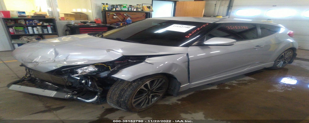 KMHTC6AE6GU281284 2016 HYUNDAI VELOSTER photo no. 2