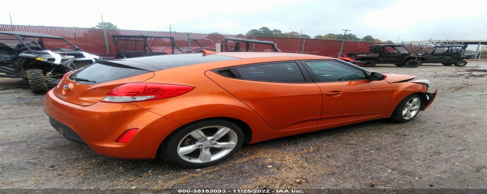 KMHTC6AD8CU071321 2012 HYUNDAI VELOSTER photo no. 4