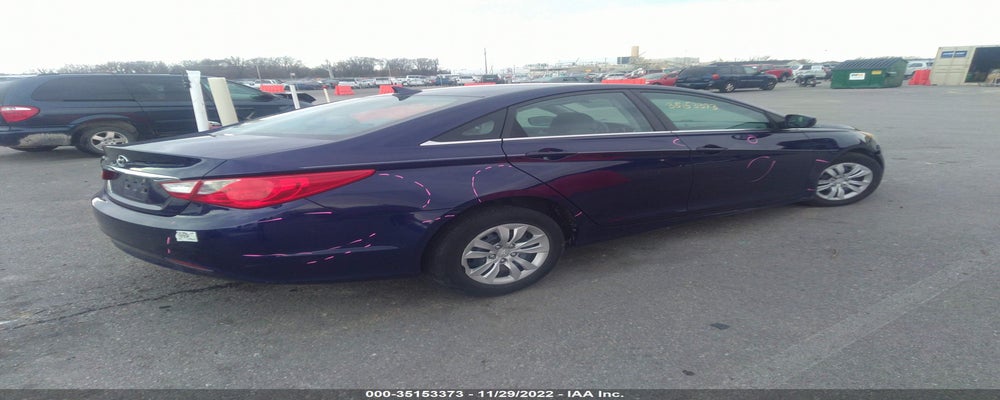 5NPEB4AC0BH155198 2011 HYUNDAI SONATA photo no. 4