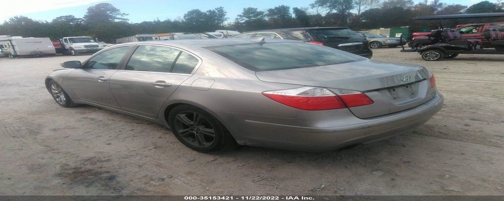 KMHGC4DEXAU108893 2010 HYUNDAI GENESIS photo no. 3