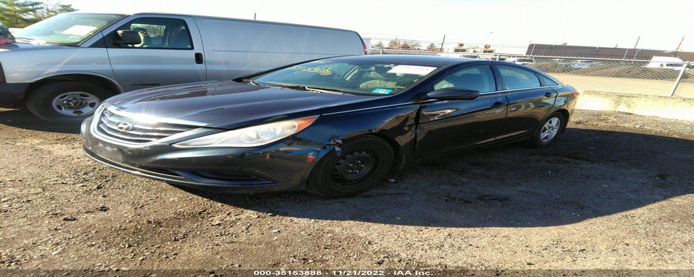 5NPEB4AC5DH558600 2013 HYUNDAI SONATA photo no. 2