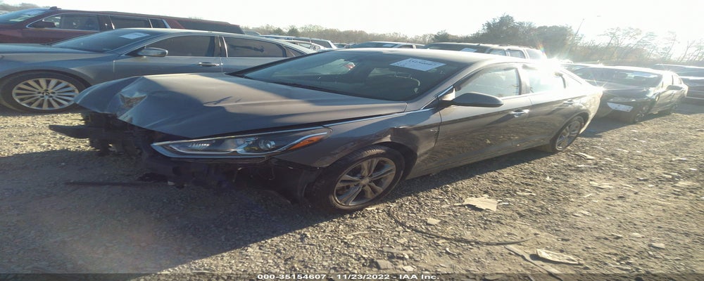 5NPE34AF0JH692823 2018 HYUNDAI SONATA photo no. 2