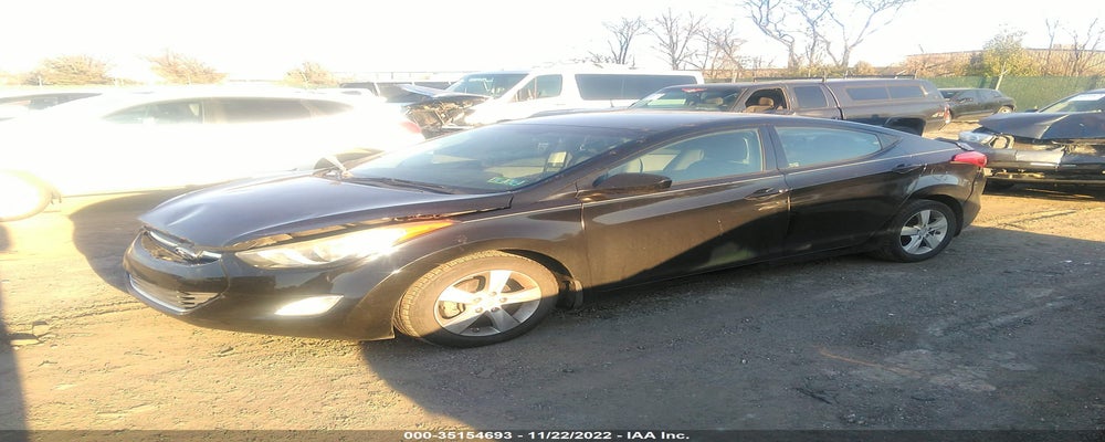 5NPDH4AE8DH432260 2013 HYUNDAI ELANTRA photo no. 2
