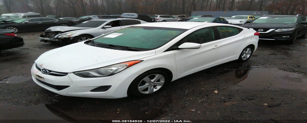 5NPDH4AE8DH263793 2013 HYUNDAI ELANTRA photo no. 2
