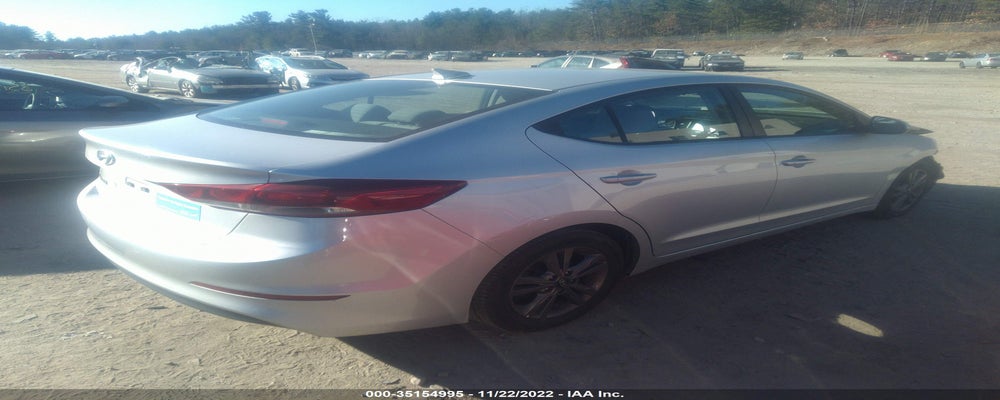 5NPD84LFXJH233714 2018 HYUNDAI ELANTRA photo no. 4